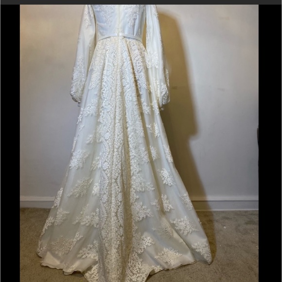 TEUTA MATOSHI Brand new never worn beautiful custom made white Gown PROM WEDDING - Picture 6 of 16